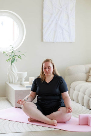 Memoré Namaste Yogablokker og Yogamatte Rosa - Inkludert treningsprogram (spar 199,-)