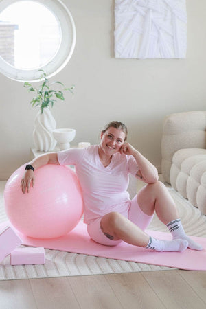 Memoré Namaste Yogabundle inkl Yogaball, Yogamatte og Yogablokker i rosa - med treningsprogram (spar 298,-)